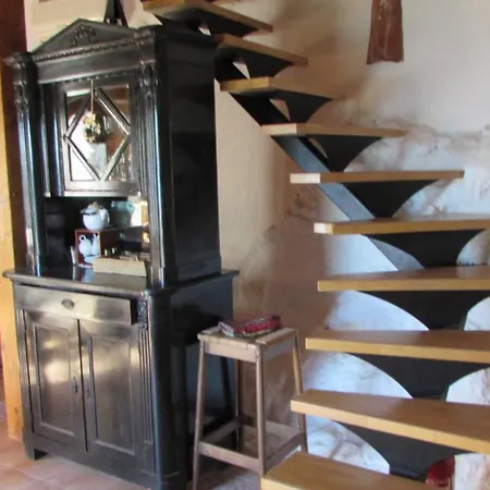 Villa Castella Poljane