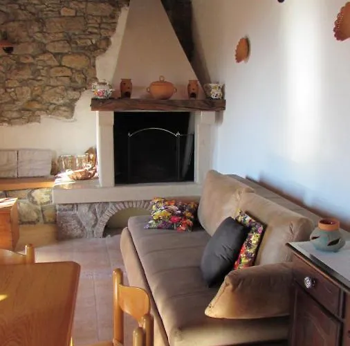 Castella Villa Poljane