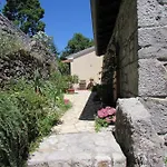 Villa Castella